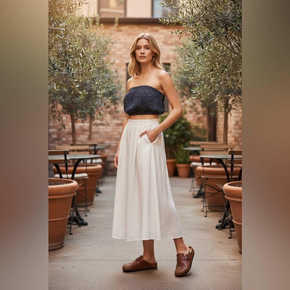 Blue and white tube top